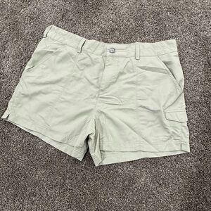 Women’s Columbia shorts